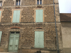 Façade typique dans la Drôme provençale