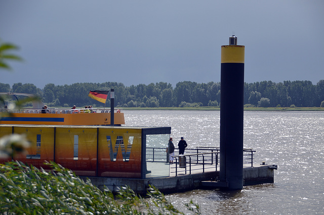 Gewitterstimmung an der Elbe