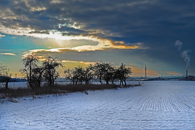 Farbenspiel am Winterhimmel - Play of colours in the winter sky