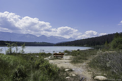 Patricia Lake ... the lake from 'Project Habbakuk'  (© Buelipix)