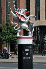 IMG 1163-001-City of London Dragon
