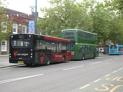 Buses in St. Albans - 8 Sep 2023 (P1160234)