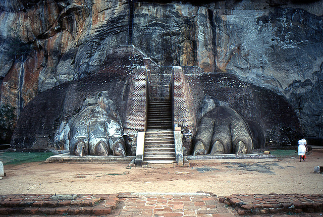 Einstieg zum Aufstieg der Felsenfestung von Sigiriya