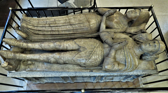 st helen bishopsgate , london c15 effigies on tomb of sir john crosby +1476  (11)