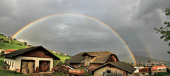 Regenbogen über Meransen/Südtirol