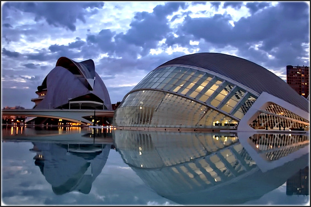 Valencia : Capolavori  di Calatrava al crepuscolo