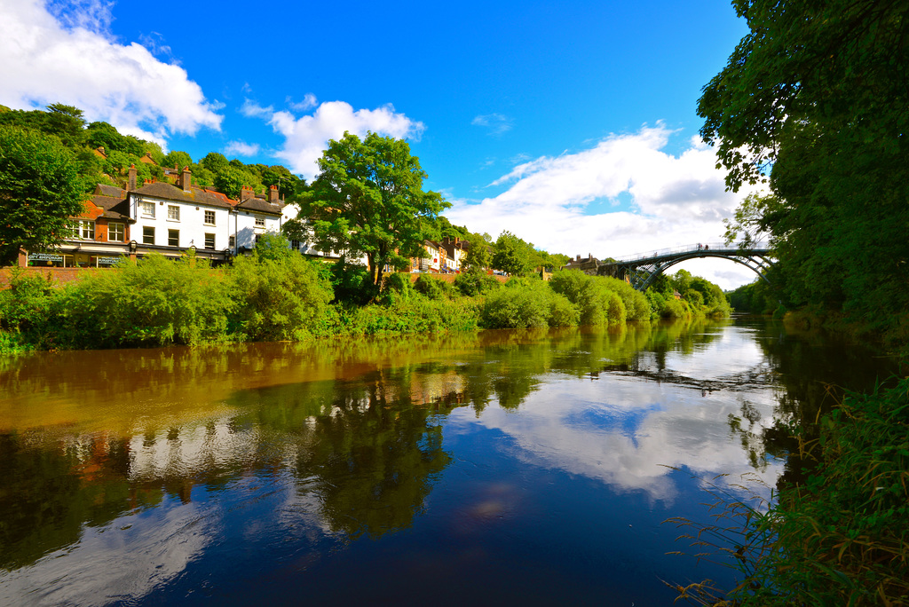 river severn at ironbridge