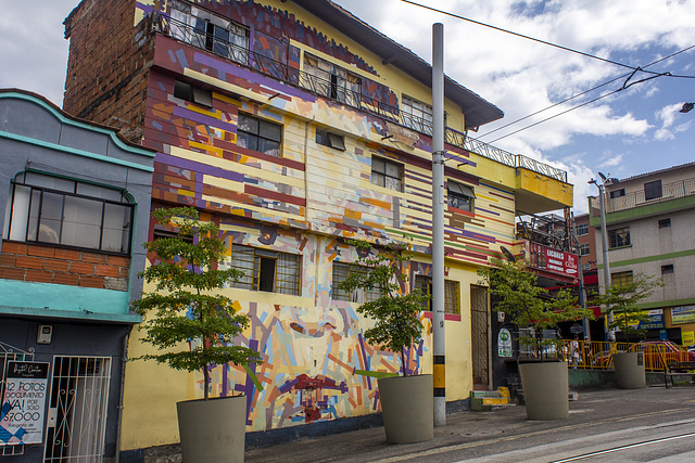 Colours of Medellin: Ayacucho street