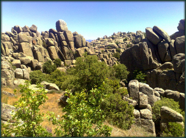 Even more granite! High on the ridge.