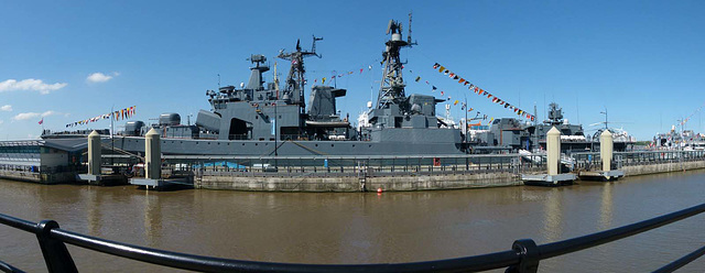 Polish frigate