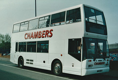 H C Chambers W124 JDX in Bury St. Edmunds – 20 Apr 2002 (480-17A)