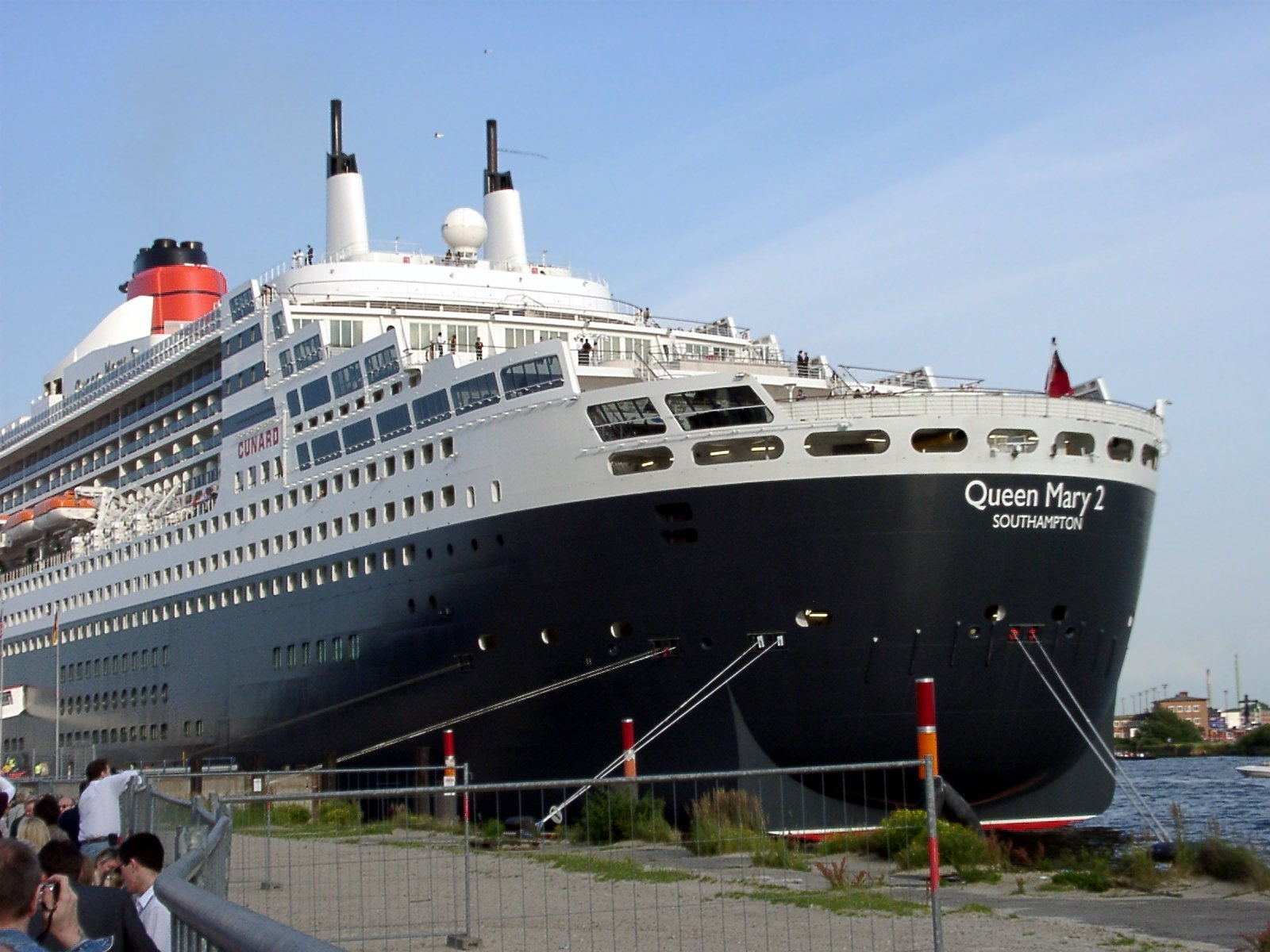 Queen Mary 2