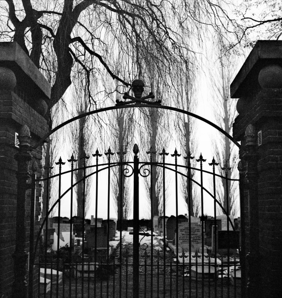 Oostknollendam - Cemetery