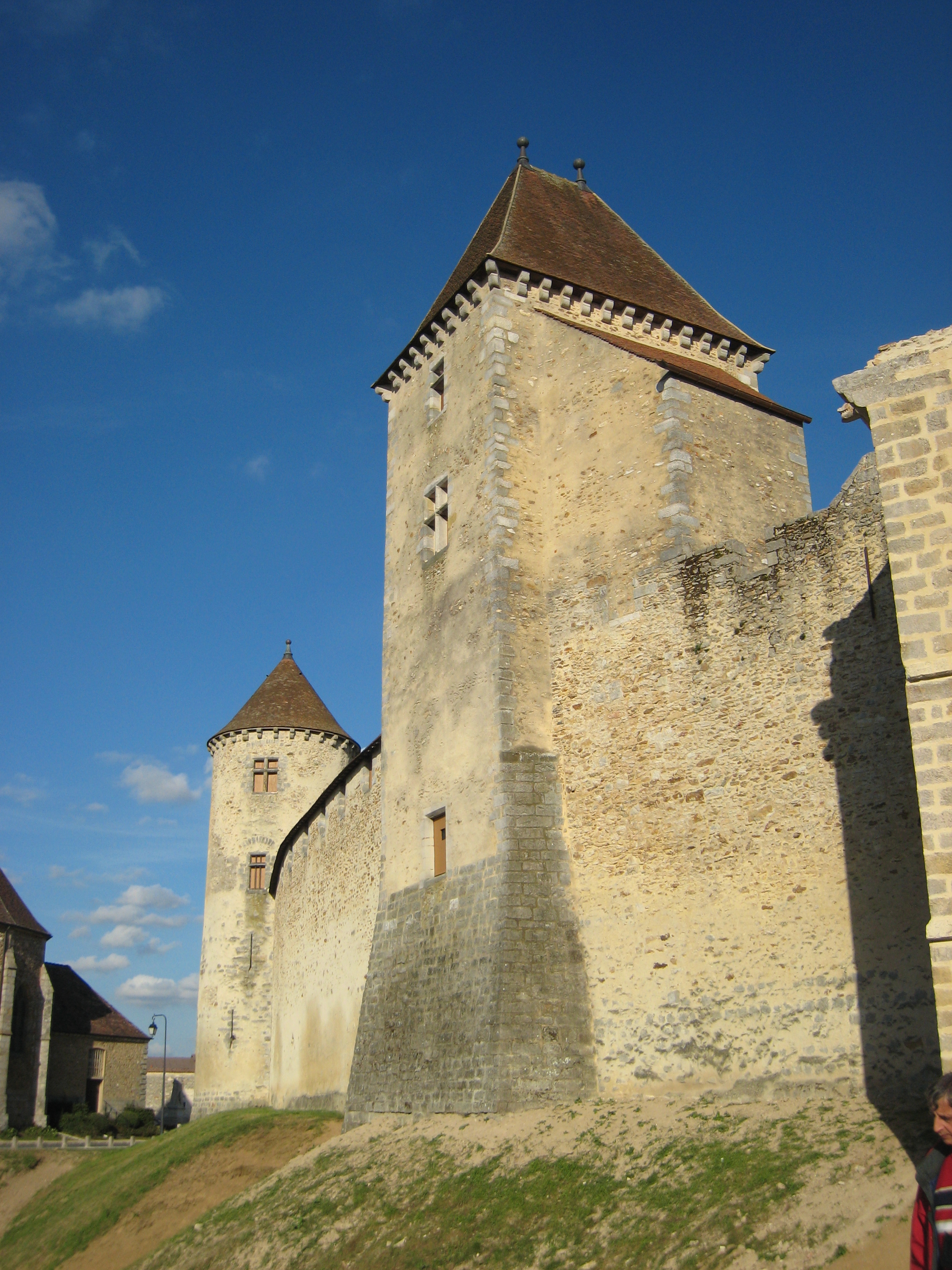 Château de Blandy - La tour carrée