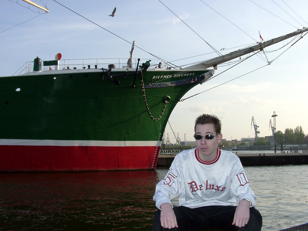 Pierre vor Bug der Rickmer Rickmers