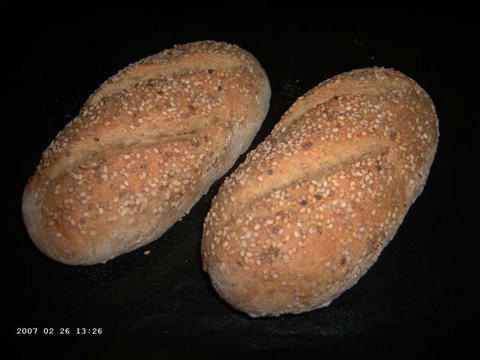 Sesame-Semolina Sandwich Rolls