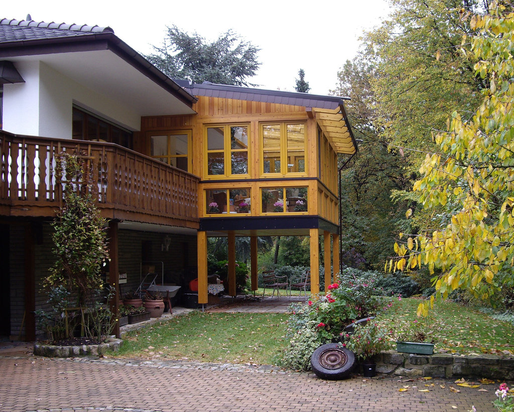 Holz Glas Wintergarten im unteren Extertal