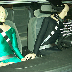 Vire ta main gros dégeulasse