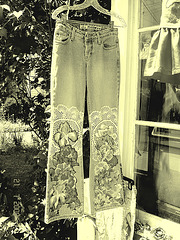 Mudd flowery jeans - Vintage artwork.