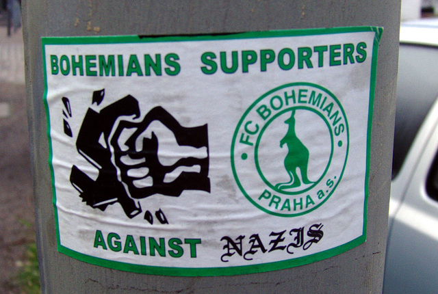 Bohemians supporters against Nazis