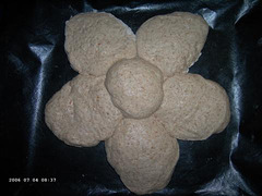 Star-Shaped Country Bread / Joe Ortiz 1