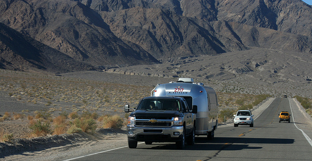 Airstream on California 190 in Death Valley NP (9600)