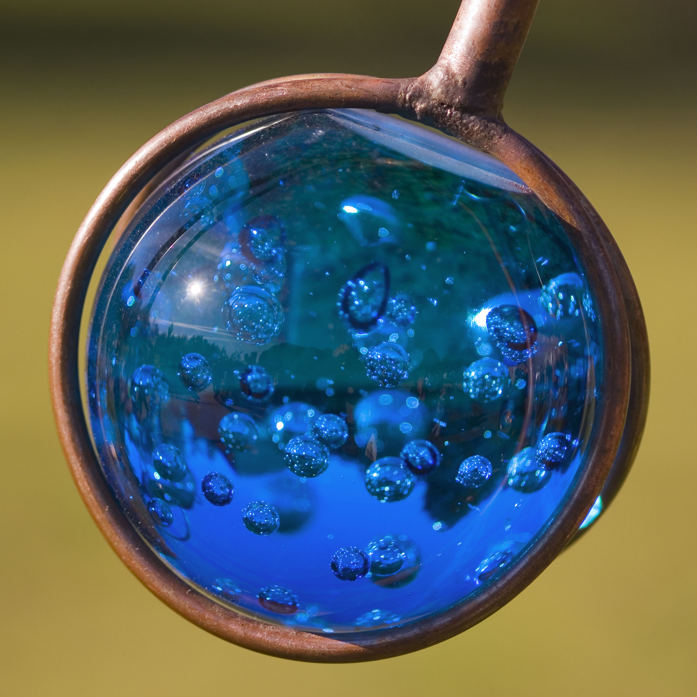 Captured bubbles