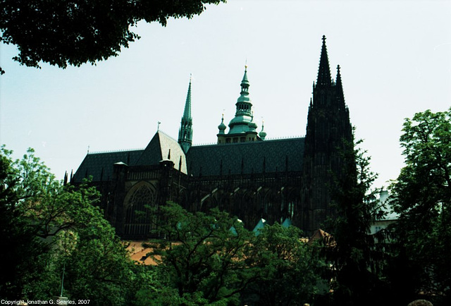 St. Vitus Framed By Trees, Picture 2, Prazky Hrad, Prague, CZ, 2007