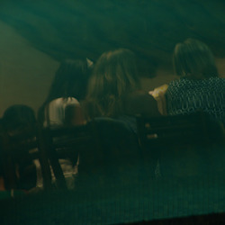 Miroir... dis moi qui est la plus belle...