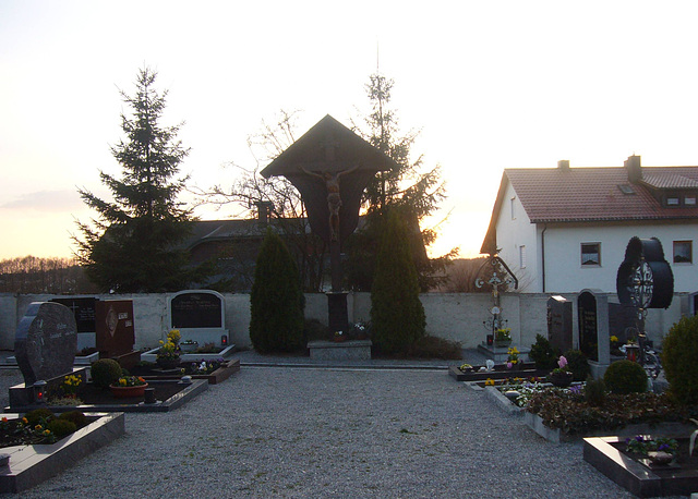 Friedhofskreuz