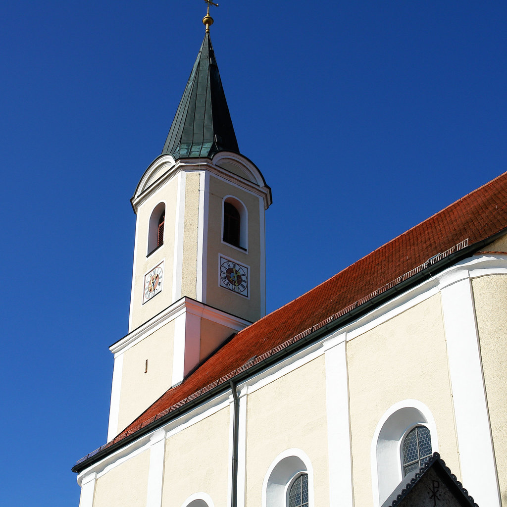 Glonn - “Da war die Kirche mit ihrem spitzen Turm ...”