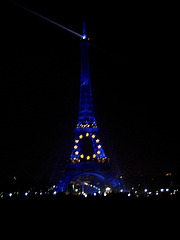 Paris, European Union happily celebrating the incoming 2009 economics' recession