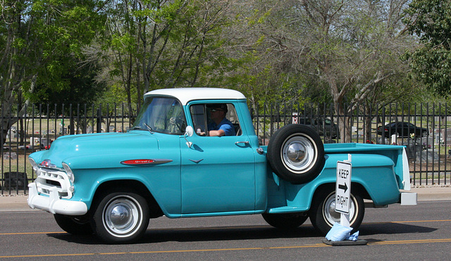 1957 Chevy Pickup (9782)