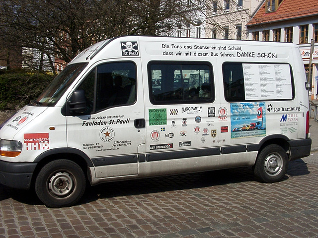 Fanladen St. Pauli- Mobil