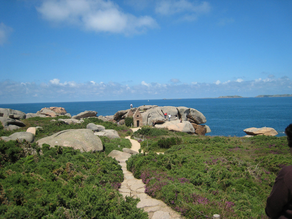 La côte de granit rose