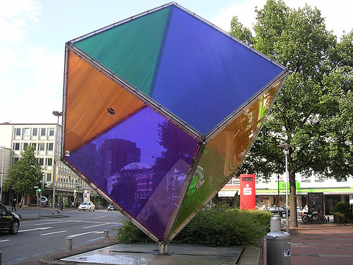 bunter würfel - auch kunst