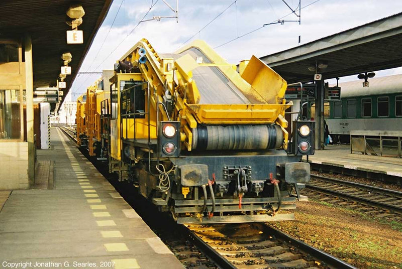 Rail Grinding Machine???, Nadrazi Holesovice, Holesovice, Prague, CZ, 2007