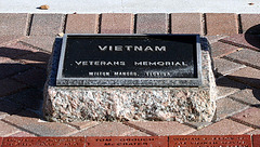 01a.VeteransMemorial.HagenPark.WiltonManors.FLFL.17jan09