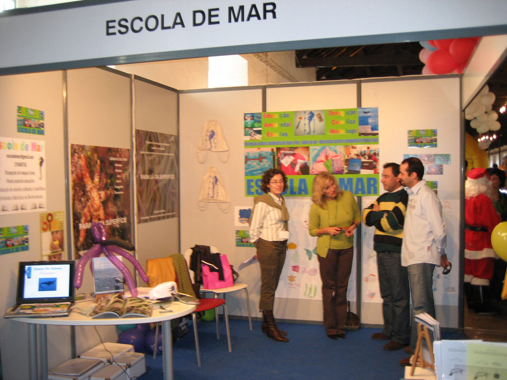 Escola de Mar, stand for public awareness & information