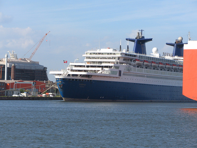 S.S. Norway (ex "France") S.S. Norway (ex "France")