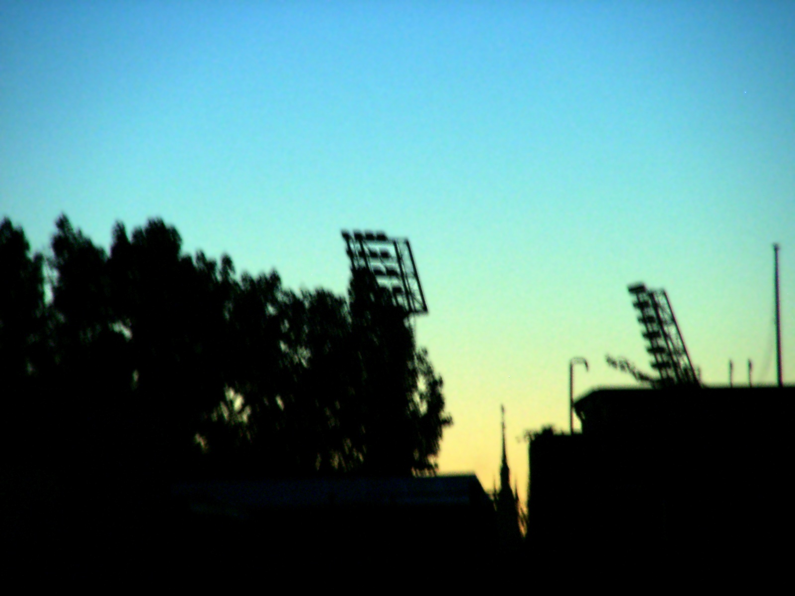 Blue-yellow floodlights (Millerntor-stadium)