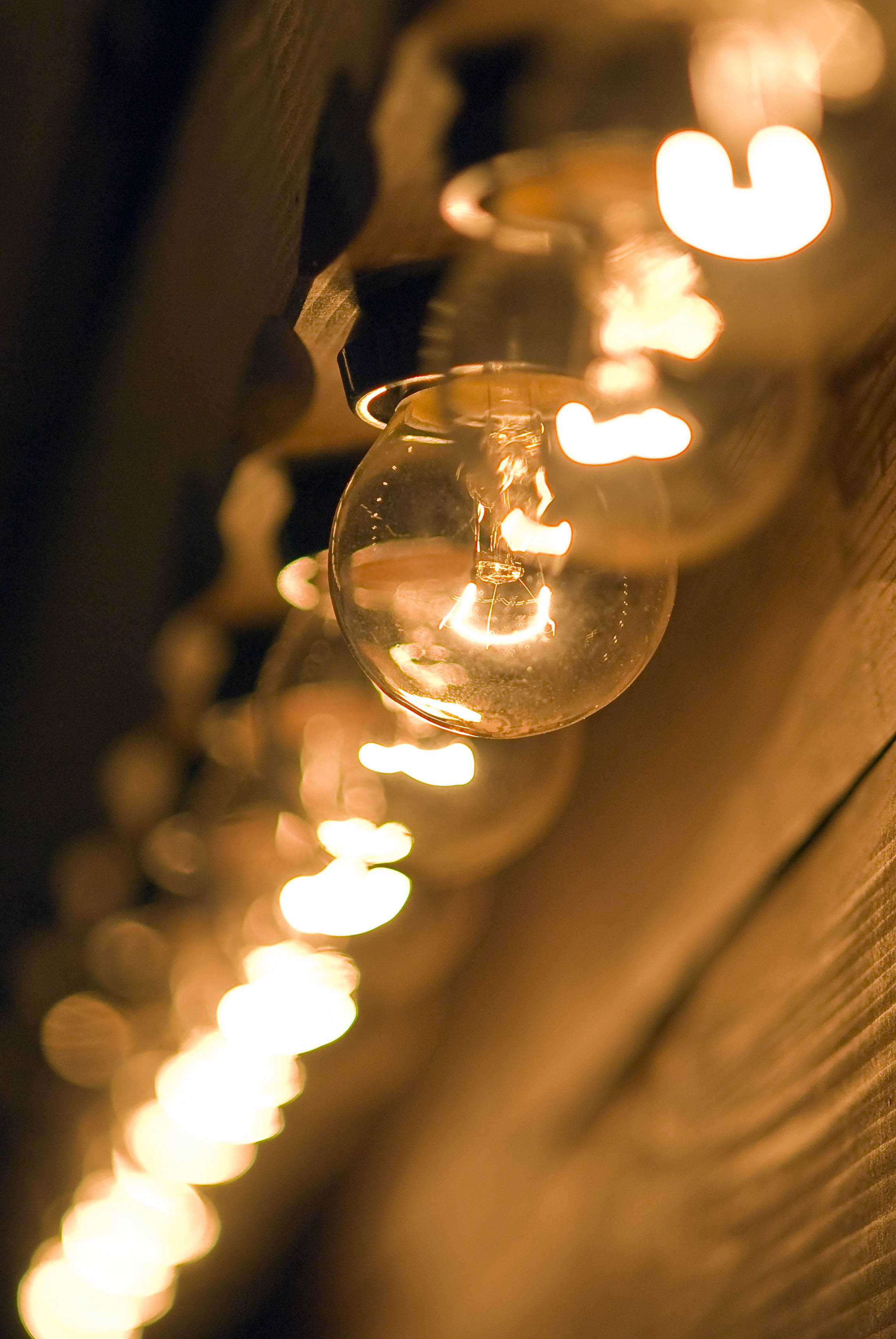 Bulb, bulb, bulb, ...