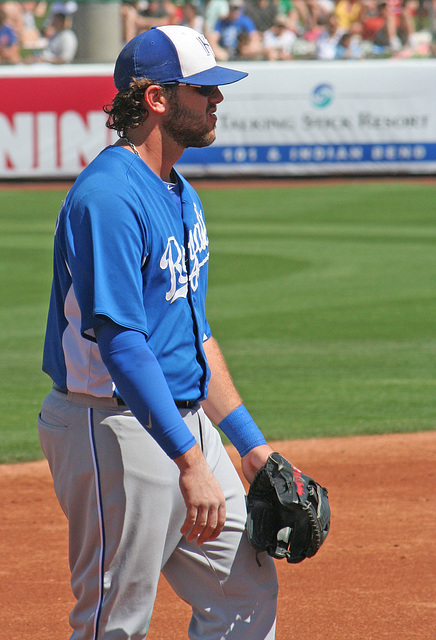 Mike Moustakas (0064)