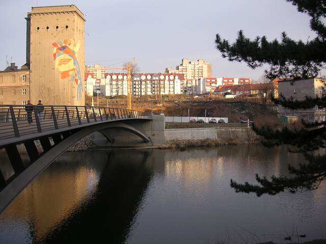 Görlitz - grenz - über - brückend