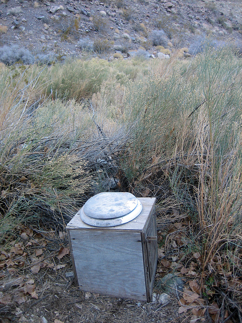 Johnson Canyon Toilet (8578)