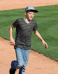 Kids Running The Bases at Hohokam Stadium (0824)