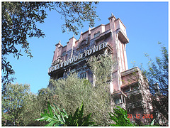 Hollywood tower / Adventure land park