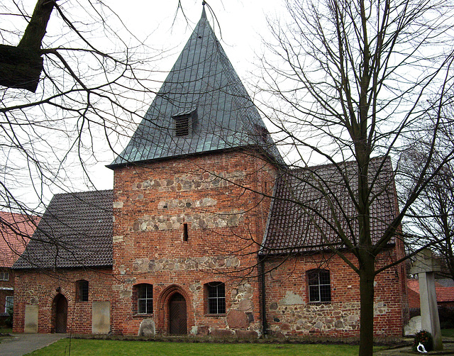 St. Georg und Margarethen-Kirche in Scholen