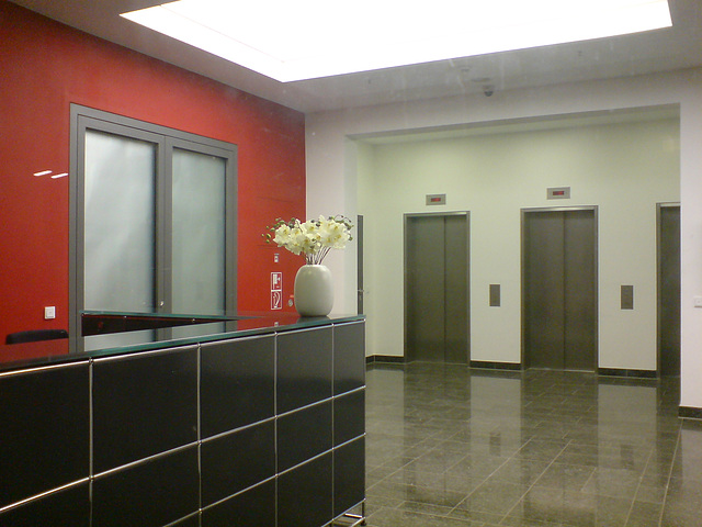 westend-lobby-00926