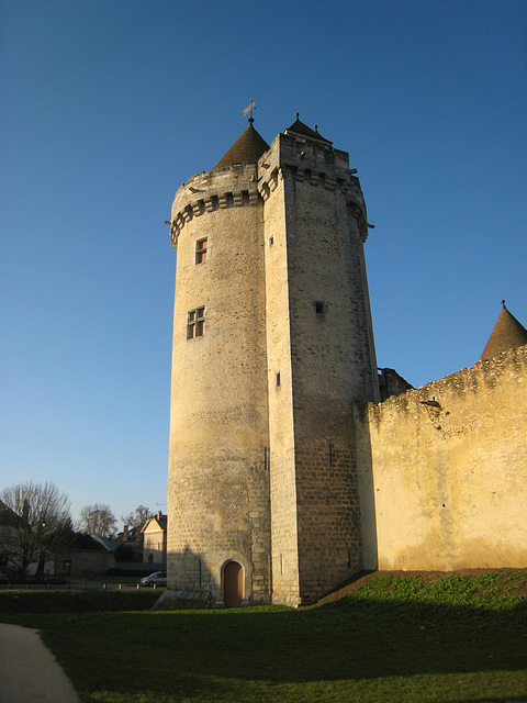 Château de Blandy - Le donjon